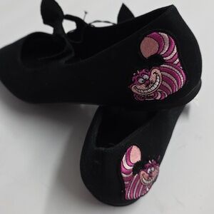 Torrid Disney Black Cheshire Cat Alice Mary Jane Flats Size 10 Wide WW